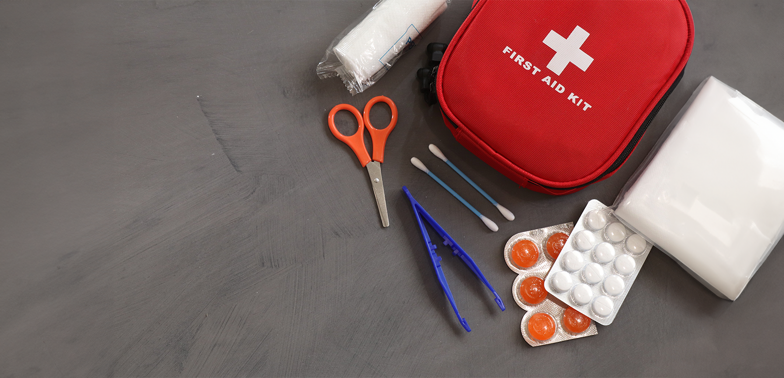 Simplecare-Training-Academy-First-Aid-On-Site-Training-Course-in-Bradford-Leeds-Yorkshire-Essex-and-London